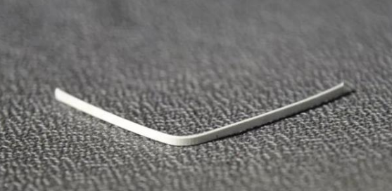 ماسک میں ناک پل تار کے لئے گرم پگھل چپکنے والی کا انتخاب